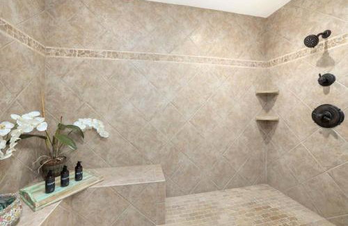 Shoreline Serenity-Direct Lake Access - Foto 25