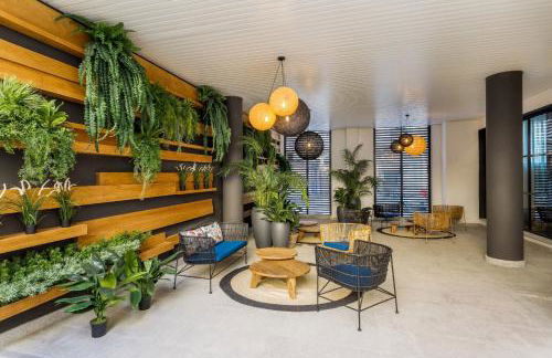 Plaza de España Skyline - Photo 126