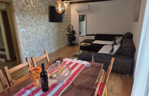 4 TREES Holiday House - Foto 33