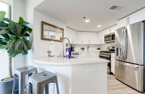 Elegant 2BR Apartment Minutes From DC - Foto 12