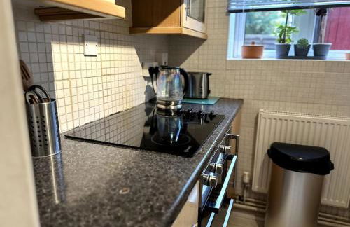 Cosy entire one bedroom hideaway - Foto 20