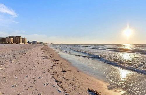 Newly Reno Beachfront Escape I Steps to Beach - Foto 34