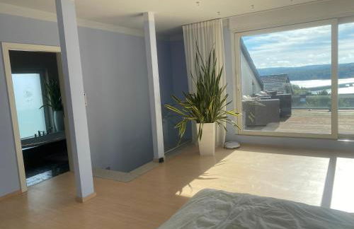 Luxusushome & traumhafter Seeblick - Photo 9