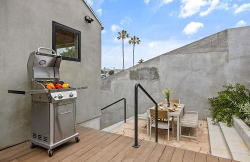 New Listing Hillside Villa by Colby & Conrad - Foto 37