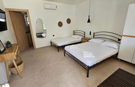 Ηλιόπετρα - Iliopetra - Foto 16