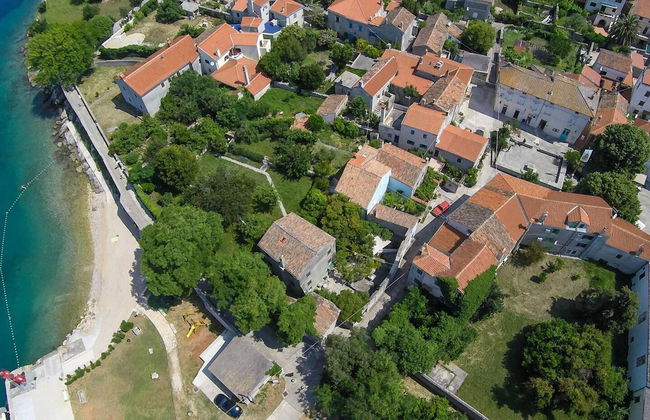 Lovely 15th Century Apartment in Osor - Foto 37