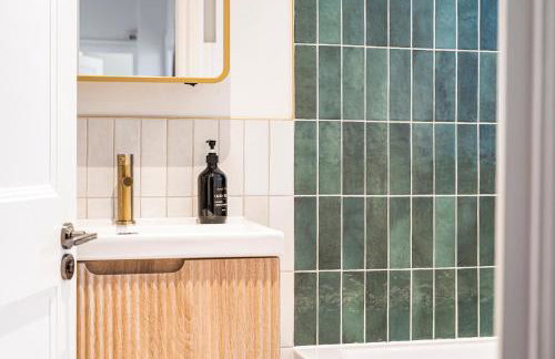 Athera - Queens Park Kensal Rise Stylish Two Bedroom apartment wt Terrace - Foto 23