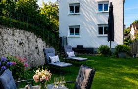 Ferienwohnung Elya Gartenparadies nahe Events, Outlet und Spa - Foto 1