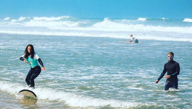 Torres Vedras Surf Lesson - Foto 2