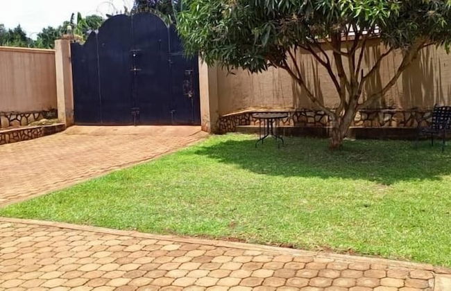 Bujagali Villa - Photo 10