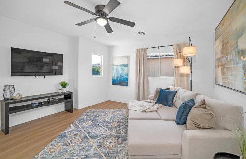 FUN Retro Arcade Villa - Pool&Spa, Arcades, Billiards,BBQ Gazebo Lounge, 10 Mins Strip - Photo 15