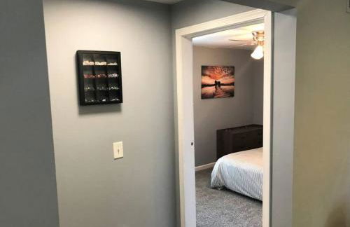 Relaxing Cottage by the Lake and Parking - Foto 10