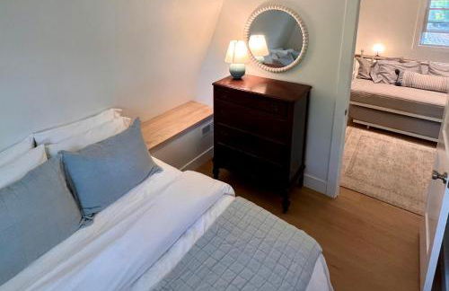 Sleeps 10, Approx 1 Mile to the Beach, Fully Renovated in 2025 - Foto 23