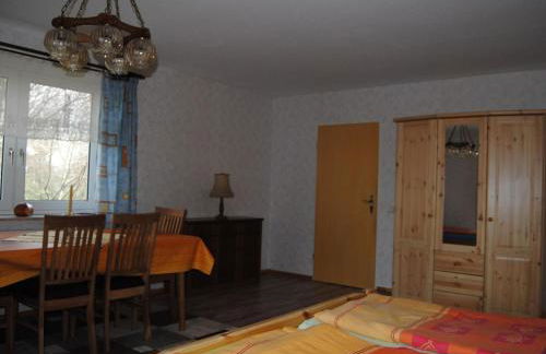 Apartment Ländliche Ferienwohnung in beliebtem Gästehaus by Interhome - Foto 9