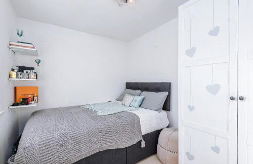 Driveway Stylish 3Bedroom Home in Middleton - Foto 4