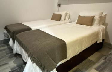 Amplio y luminoso apartamento Plz de la Merced - Photo 26