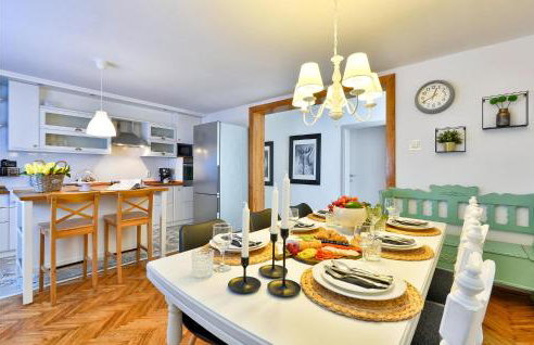 3 Bedroom Cozy Home In Gornje Plavnice - Foto 28