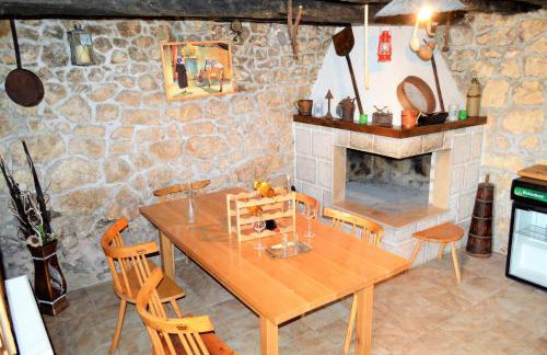 Holiday home Stipanovi Dvori with jacuzzi and pool - Foto 50