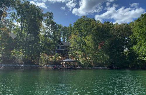 Waterfront 5BD/5BA Dock & 9P-Hottub - Foto 32