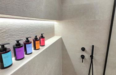 N K Suite - Design Boutique Stay with City view - Foto 22