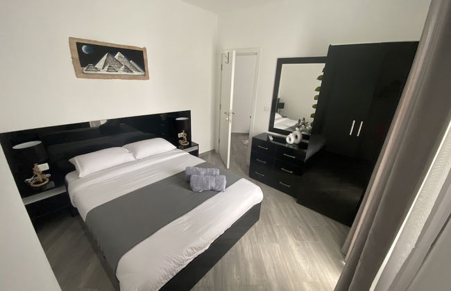 Bali Themed Luxury Spacious 3 Bed Balcony Pool Gym - Foto 5