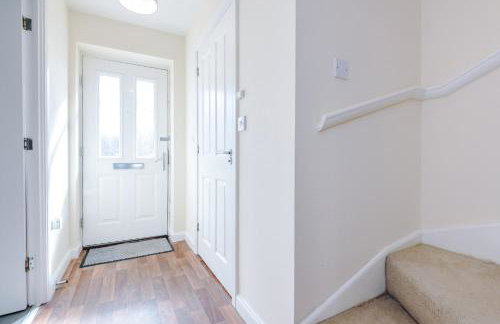 3 Bedroom Semi-Detached Home Sleeps 5 with Driveway - Foto 12