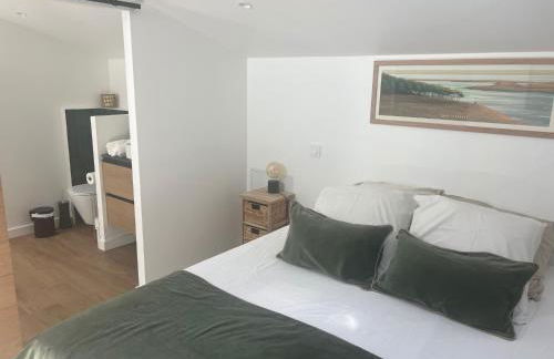 Appartement de charme avec accès piscine - Foto 9