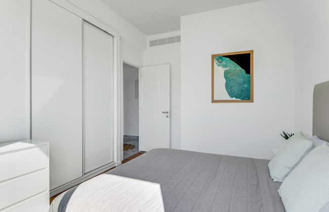 Sanders Olive - Chic 3-bdr Apt With Shared Pool - Foto 3