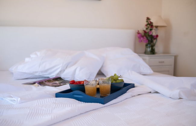 Santorini Mystique Garden - Photo 2