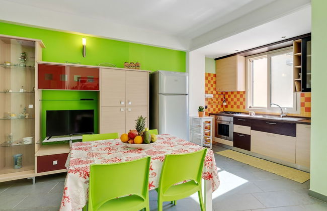 Alluring Apartment in Reitani near Beach - Photo 18