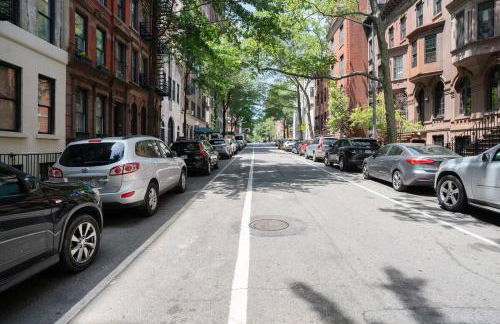 91-1D 3BR 2baths Duplex with a Private Back yard - GYM - Foto 42