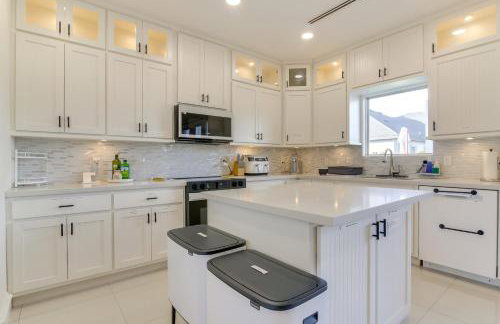 Resort-Style Brownsville Home Private Pool and Gym - Foto 10