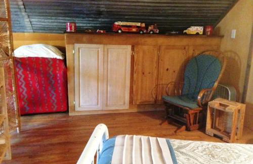 The Firehouse at Creekside Camp & Cabins - Foto 17