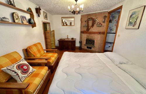 Cozy Three-Room Apartment with Mountain View & Parking - Ussin Chalet - Valtournenche - Foto 9