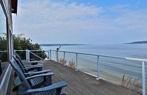 WhidbeyBeachHouse, an Oceanfront Getaway on a Private Beach - Foto 24