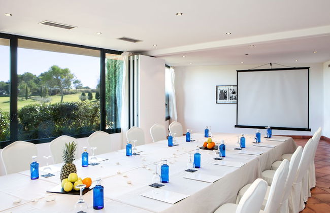 Torremirona Aparthotel Vila Birdie - Photo 32