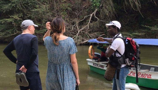 Ascoltando le spiegazioni della guida