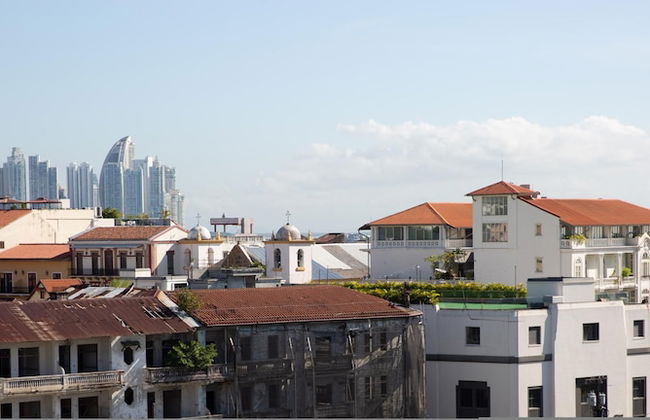 The Rooftop Condo by Acomodo - Photo 15