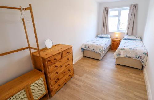 Beach Haven - Photo 16