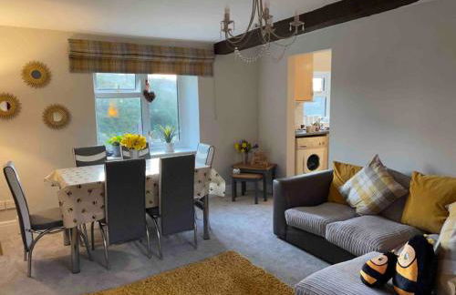 Yew Tree Cottage, 3 bedroom, 4 Church Row Defynnog - Photo 19