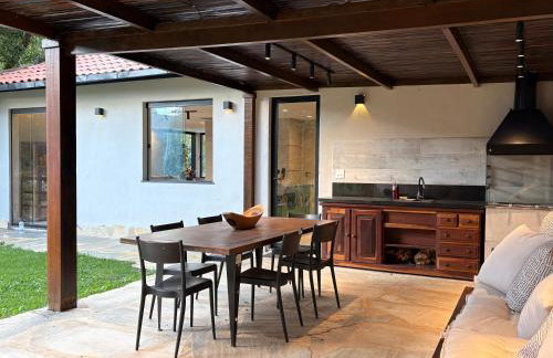 Casa 05 Vale Boa Vista - Refúgio Moderno em Condomínio Exclusivo - Photo 32