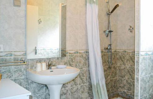 4 Bedroom Cozy Home In La Douze - Foto 19