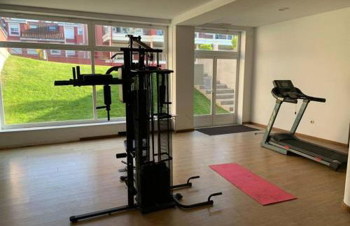 Ático con terraza, piscina y gimnasio - Foto 15