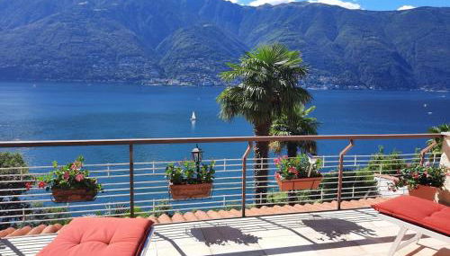 Apartment with Panoramic Lake View & Terrace in Pino, Lago Maggiore - Casa Roccia No 5 - Foto 2