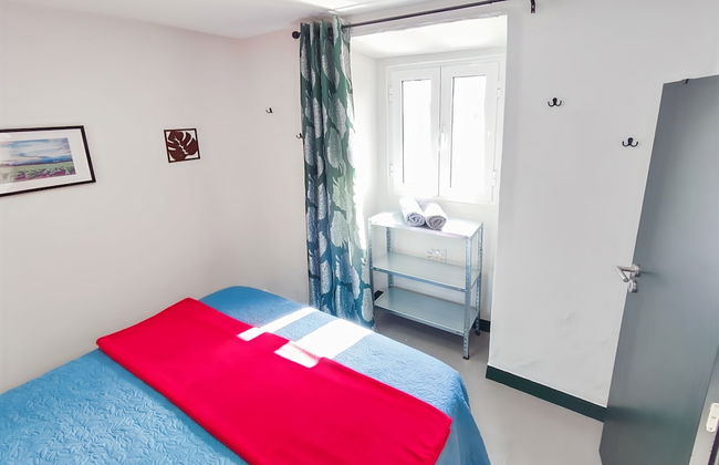 Cozy Vacation Rental in Peaceful Peral, Portugal - Photo 6