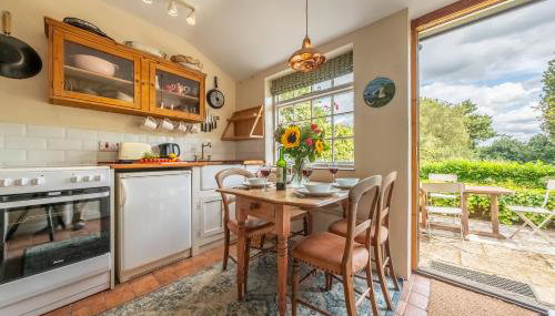 Brimming with Medieval charm - Weavers Cottage - Foto 3