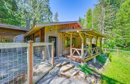 5 Mi to Mt Rainier Natl Park Cozy Cabin with Deck! - Foto 1