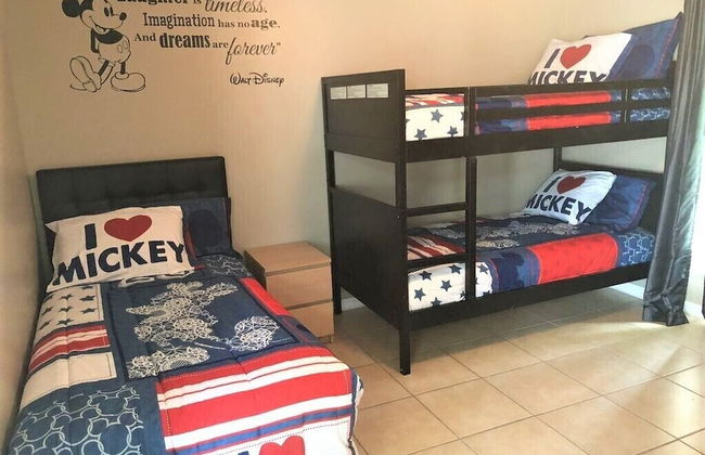 Sunset 4 Bedroom Villa by RedAwning - Photo 2