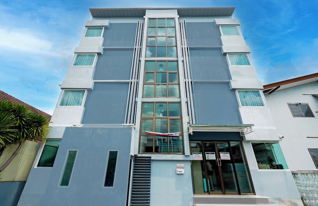 RQ Suvarnabhumi Airport by Collection O - Foto 1