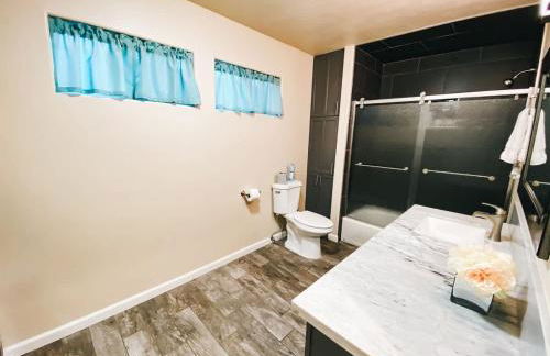 Coastal Retreat - Just Steps to the Beach - Foto 20